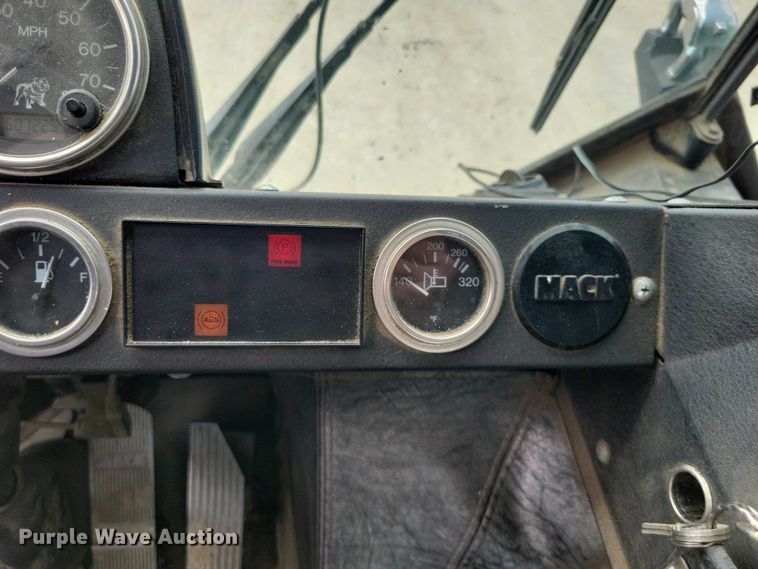 image for item DZ7030 2007 Mack MR688S concrete pump truck