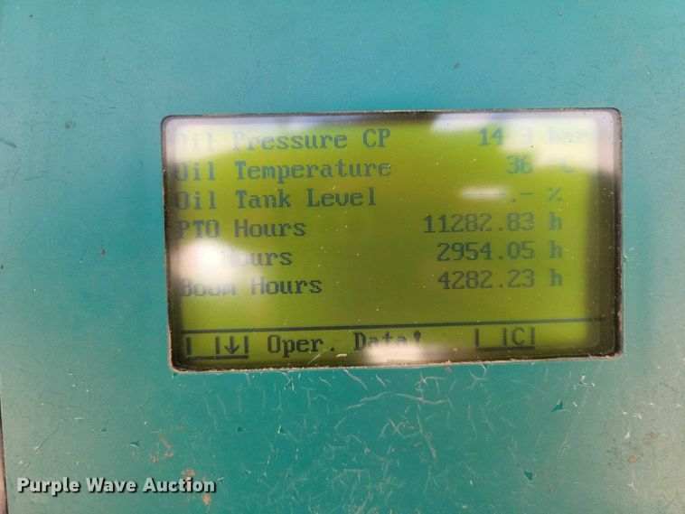 image for item DZ7030 2007 Mack MR688S concrete pump truck