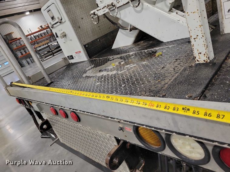 image for item DZ7032 2017 Freightliner Business Class M2 bucket truck