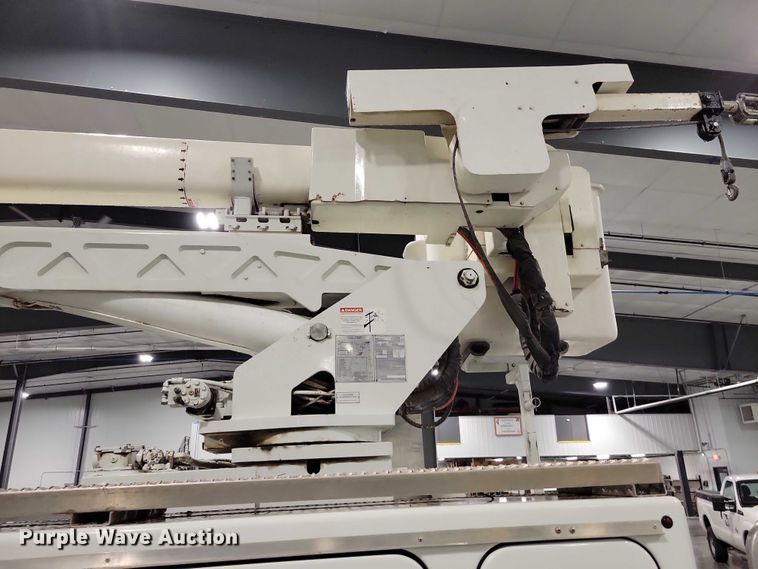 image for item DZ7032 2017 Freightliner Business Class M2 bucket truck