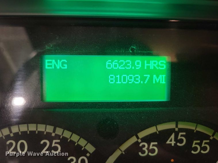 image for item DZ7032 2017 Freightliner Business Class M2 bucket truck