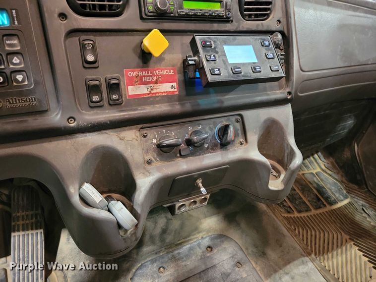 image for item DZ7032 2017 Freightliner Business Class M2 bucket truck