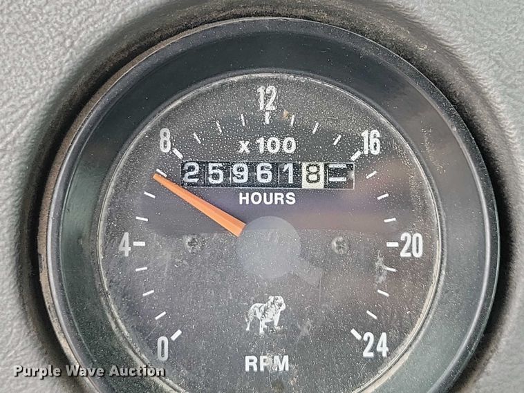 image for item DZ7045 1997 Mack RD688S semi truck