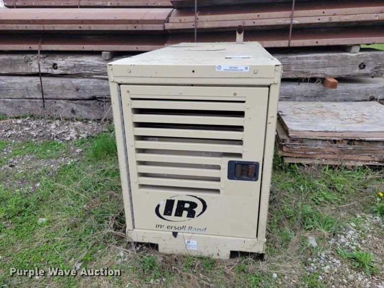 image for item DZ7049 Ingersoll Rand P250 air compressor