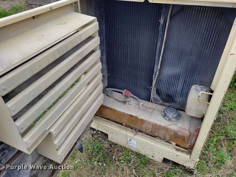 image for item DZ7049 Ingersoll Rand P250 air compressor