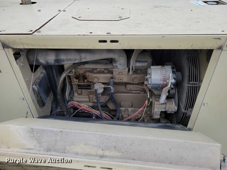 image for item DZ7049 Ingersoll Rand P250 air compressor