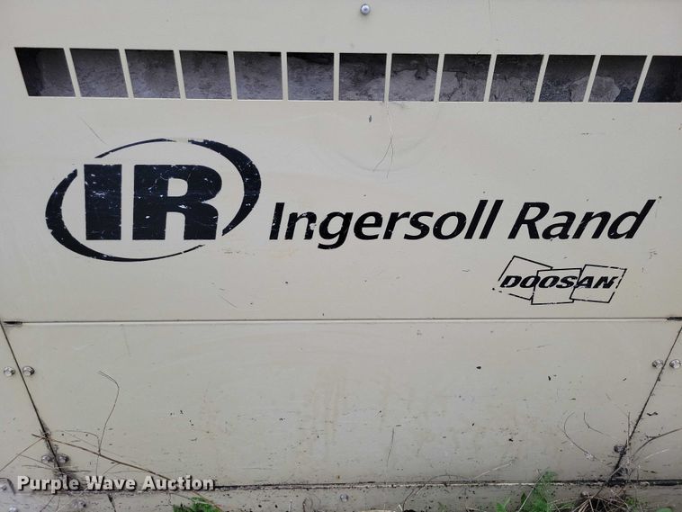 image for item DZ7049 Ingersoll Rand P250 air compressor