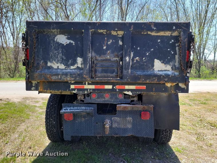 image for item DZ7063 1991 GMC Topkick dump truck