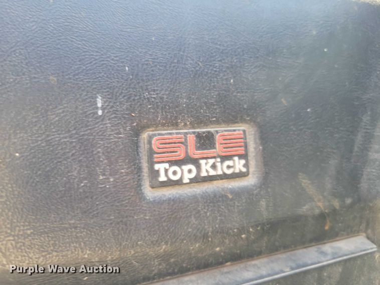 image for item DZ7063 1991 GMC Topkick dump truck