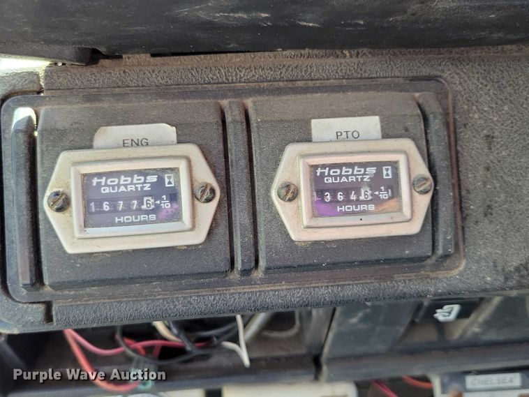 image for item DZ7063 1991 GMC Topkick dump truck