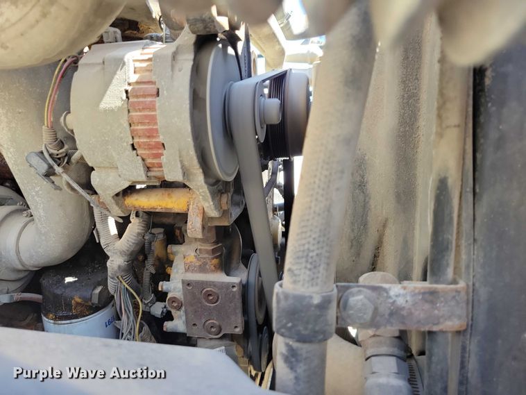 image for item DZ7063 1991 GMC Topkick dump truck