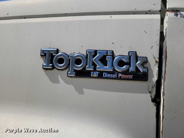 image for item DZ7063 1991 GMC Topkick dump truck