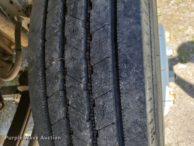 image for item DZ7063 1991 GMC Topkick dump truck