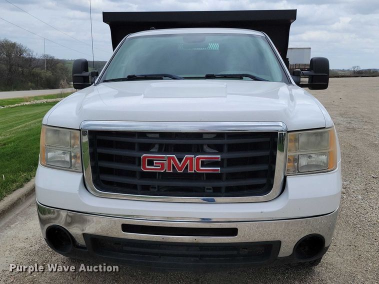 image for item DZ7075 2008 GMC Sierra 3500HD dump bed pickup truck