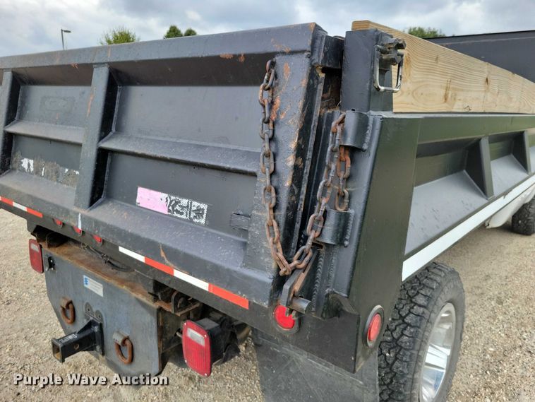image for item DZ7075 2008 GMC Sierra 3500HD dump bed pickup truck