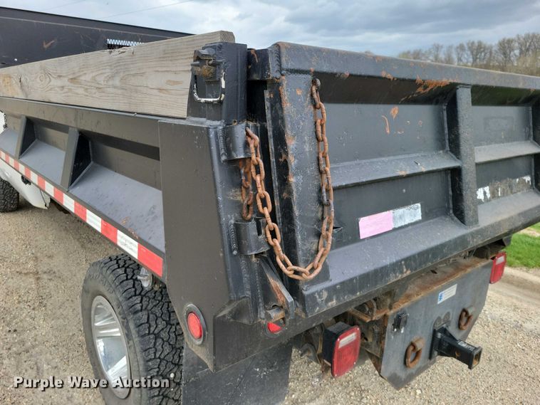 image for item DZ7075 2008 GMC Sierra 3500HD dump bed pickup truck