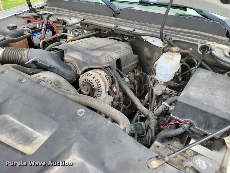image for item DZ7075 2008 GMC Sierra 3500HD dump bed pickup truck