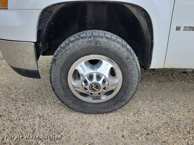 image for item DZ7075 2008 GMC Sierra 3500HD dump bed pickup truck