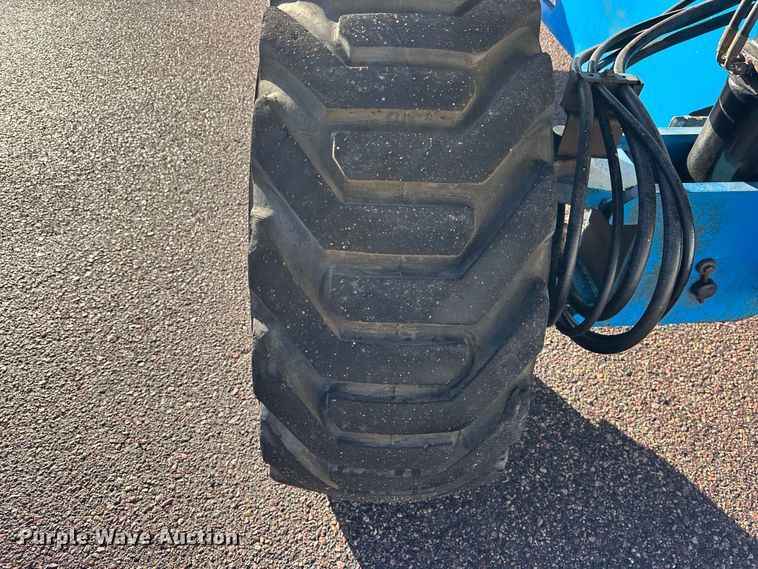 image for item EA4752 2006 Genie S-60 boom lift