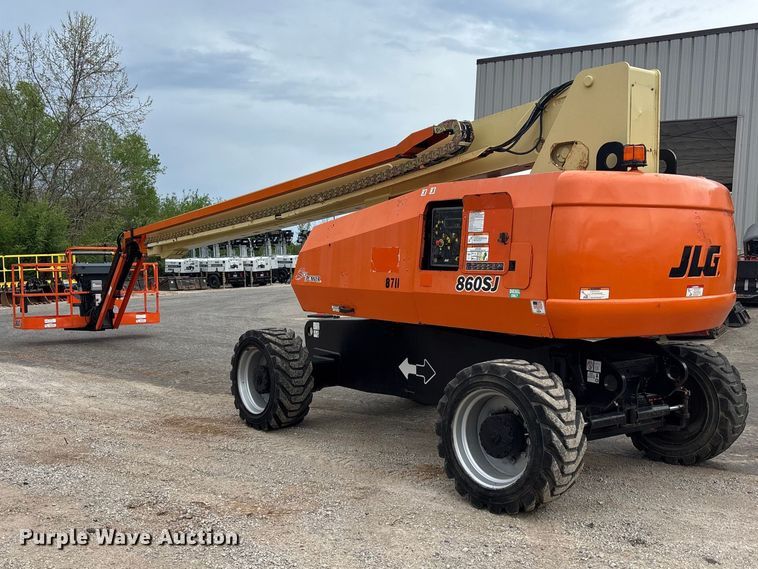 image for item EA4759 2005 JLG 860SJ boom lift