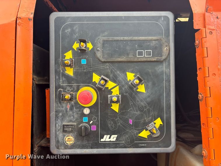 image for item EA4759 2005 JLG 860SJ boom lift