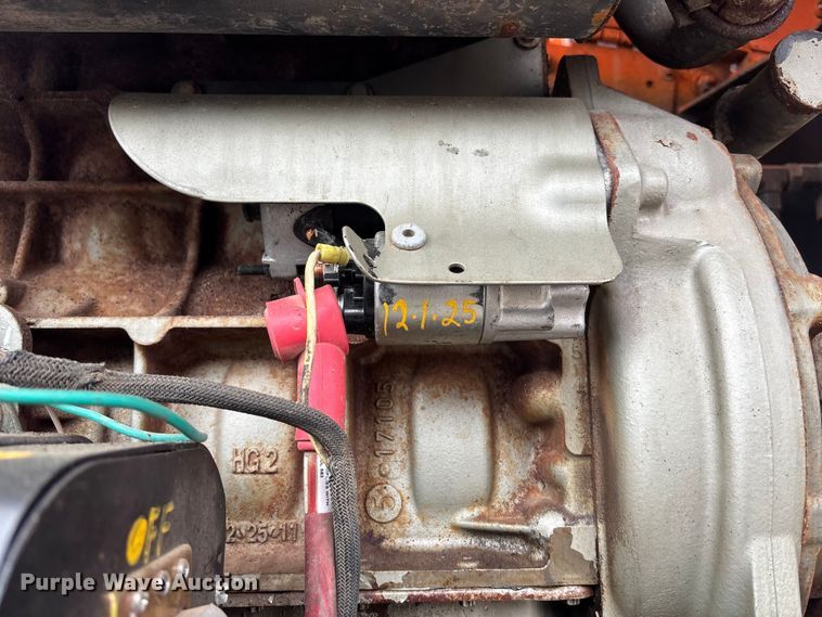 image for item EA4759 2005 JLG 860SJ boom lift