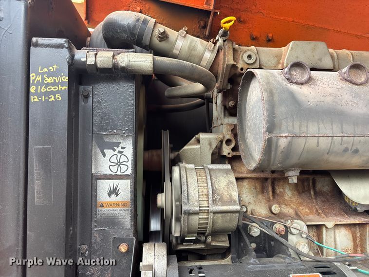 image for item EA4759 2005 JLG 860SJ boom lift