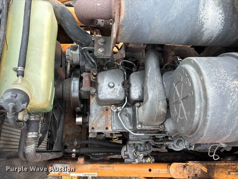 image for item EA4762 2011 Case 570MXT Series 3 landscape tractor