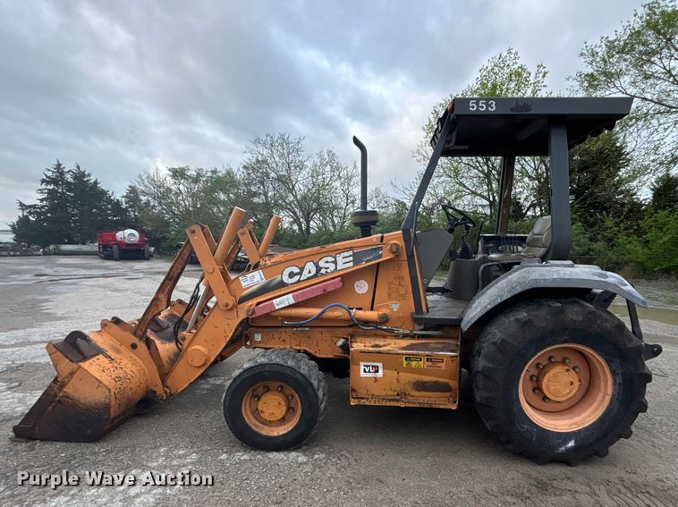 image for item EA4763 2007 Case 570 MXT landscape tractor