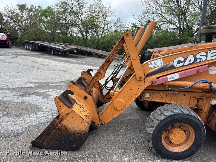 image for item EA4763 2007 Case 570 MXT landscape tractor