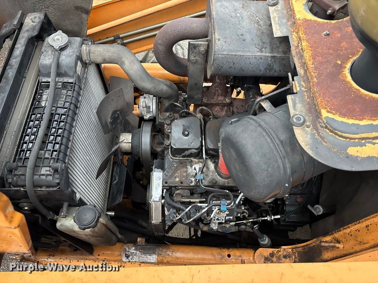 image for item EA4763 2007 Case 570 MXT landscape tractor