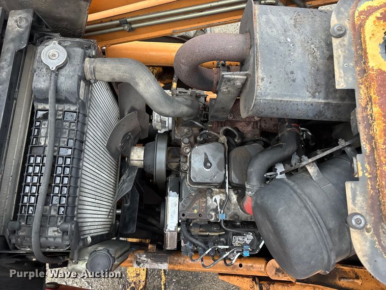 image for item EA4763 2007 Case 570 MXT landscape tractor