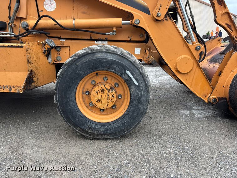 image for item EA4763 2007 Case 570 MXT landscape tractor