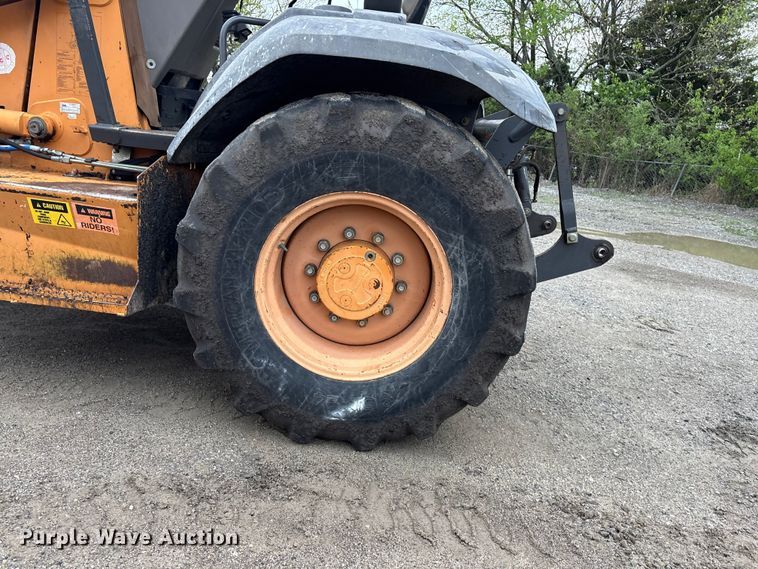 image for item EA4763 2007 Case 570 MXT landscape tractor