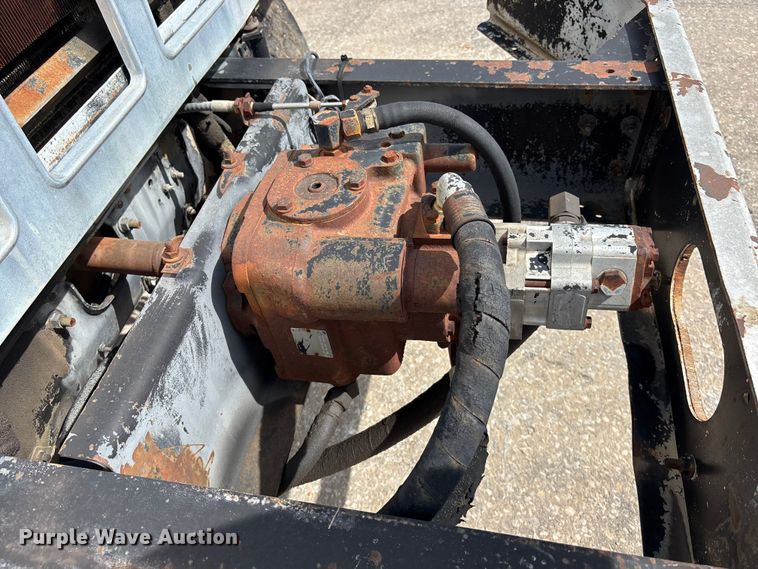 image for item EA4764 1988 International F2574 ready mix truck