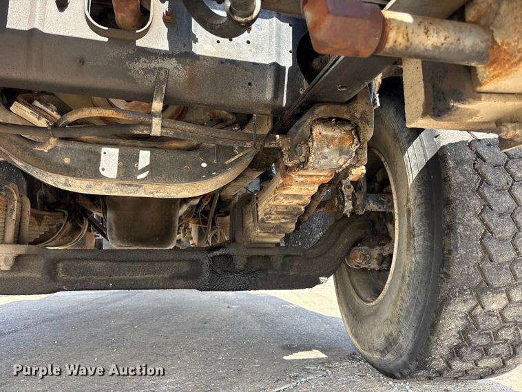 image for item EA4768 1990 International F2574 ready mix truck