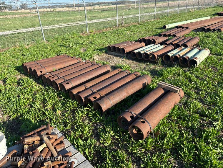 image for item EA4782 Approximately 59 trench box spreader bars