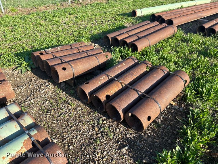 image for item EA4782 Approximately 59 trench box spreader bars