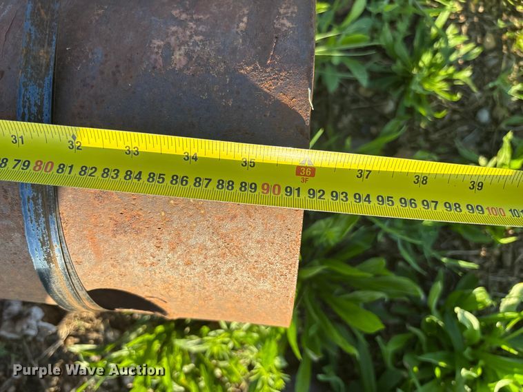 image for item EA4782 Approximately 59 trench box spreader bars