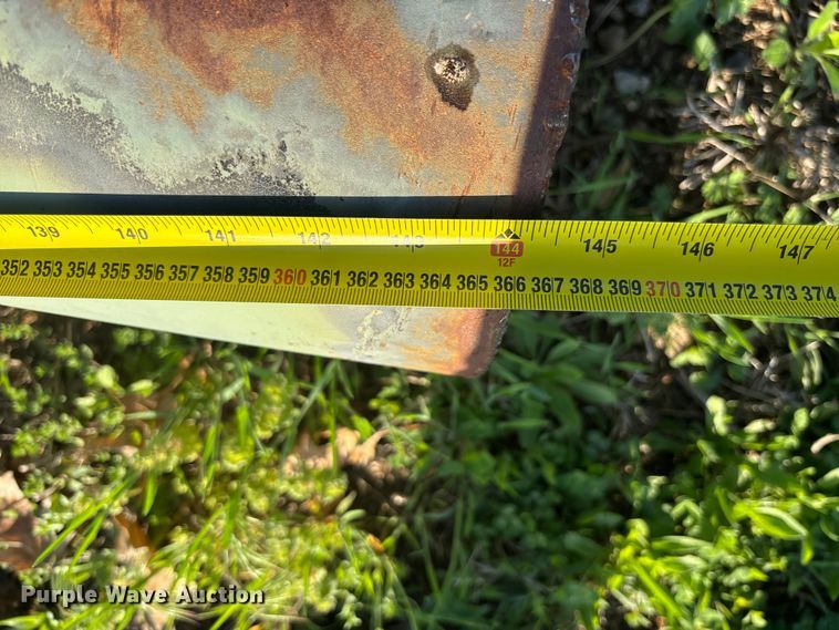 image for item EA4782 Approximately 59 trench box spreader bars