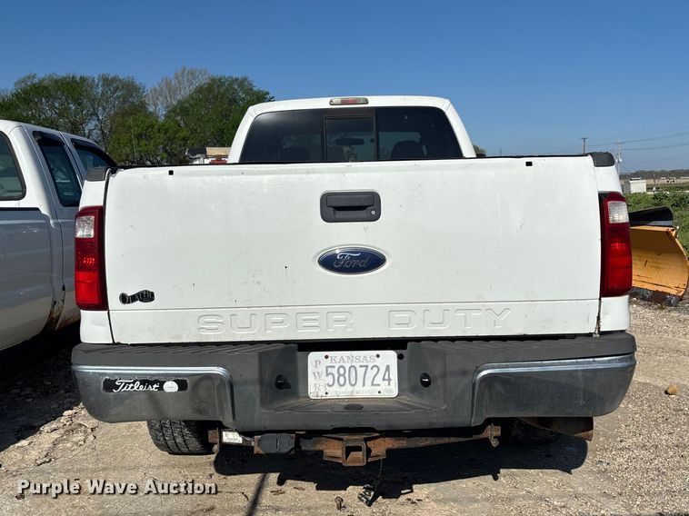 image for item EA4783 2008 Ford F250 Ext. Cab pickup truck