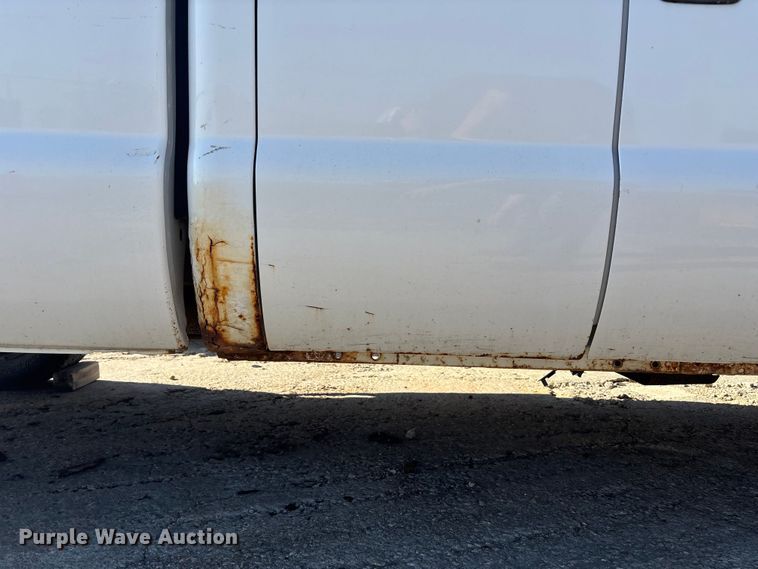 image for item EA4783 2008 Ford F250 Ext. Cab pickup truck