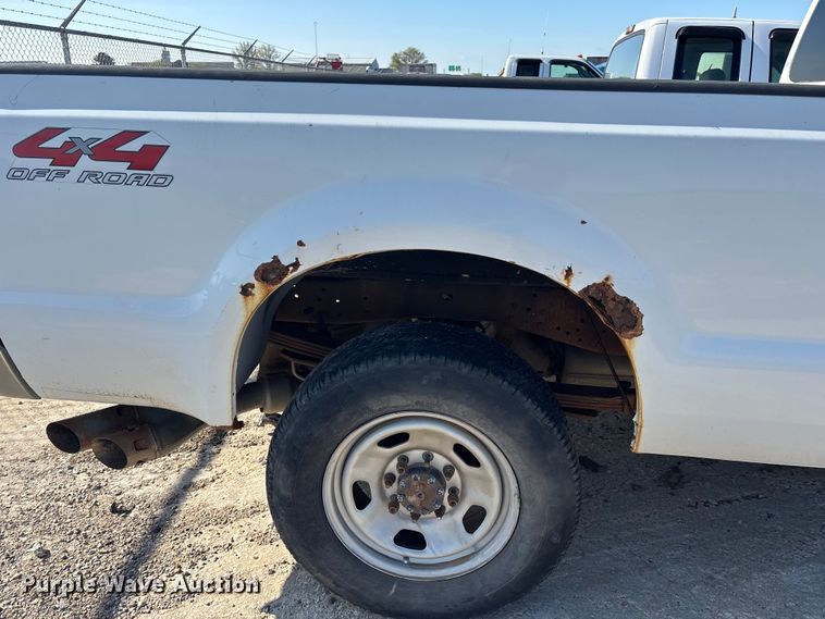 image for item EA4783 2008 Ford F250 Ext. Cab pickup truck
