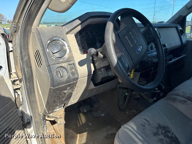 image for item EA4783 2008 Ford F250 Ext. Cab pickup truck
