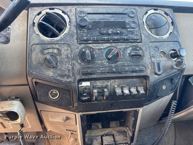 image for item EA4783 2008 Ford F250 Ext. Cab pickup truck