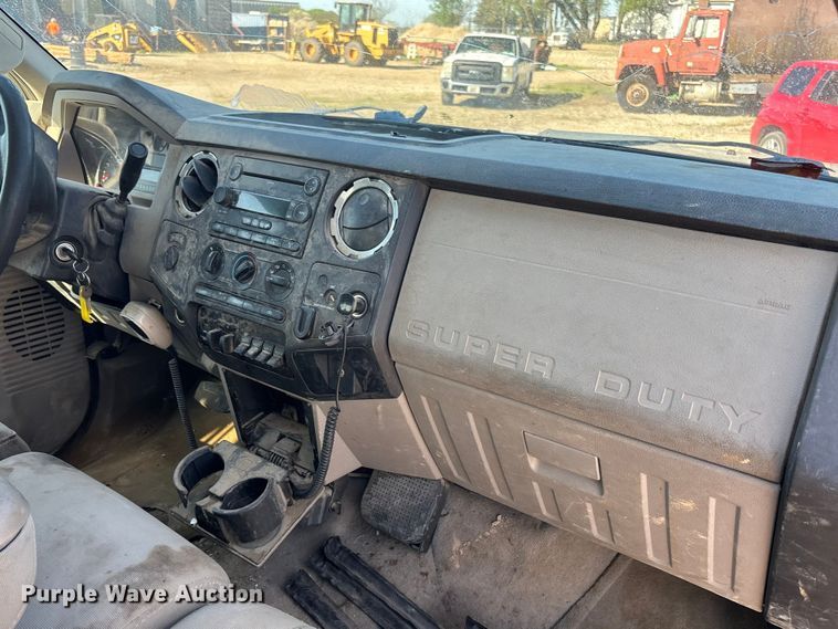 image for item EA4783 2008 Ford F250 Ext. Cab pickup truck