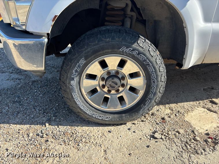 image for item EA4783 2008 Ford F250 Ext. Cab pickup truck