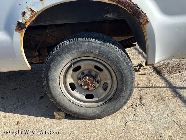 image for item EA4783 2008 Ford F250 Ext. Cab pickup truck