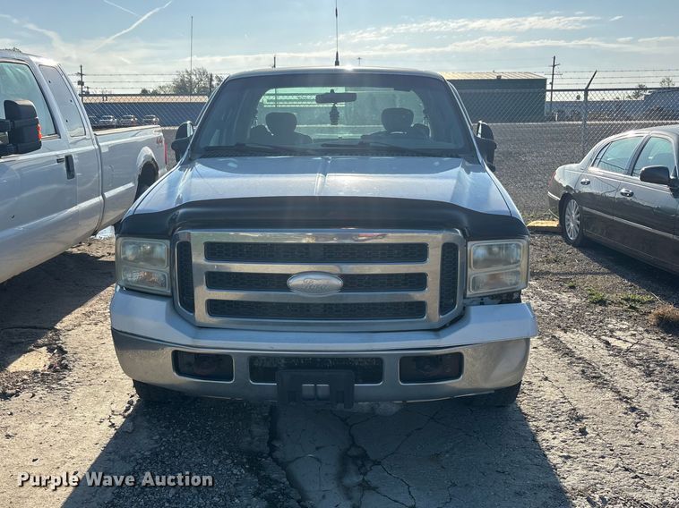 image for item EA4784 2005 Ford F250 Ext. Cab pickup truck