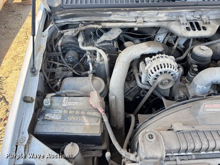 image for item EA4784 2005 Ford F250 Ext. Cab pickup truck